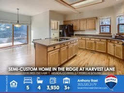 12185 West 75th Lane in Arvada CO 80005 : Semi-Custom Two-Story Advocate Home in The Ridge at Harvest Lane